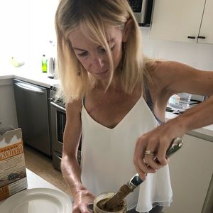 Meet your Posher, Michaela